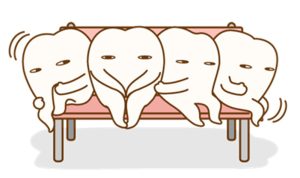 前歯が内側に傾いている？その原因やリスク、治療法を解説